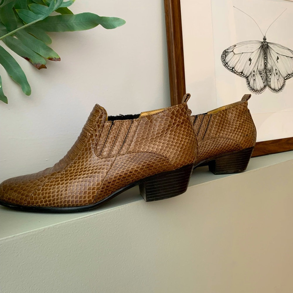 Giorgio Brutini Snakeskin ankle boot.